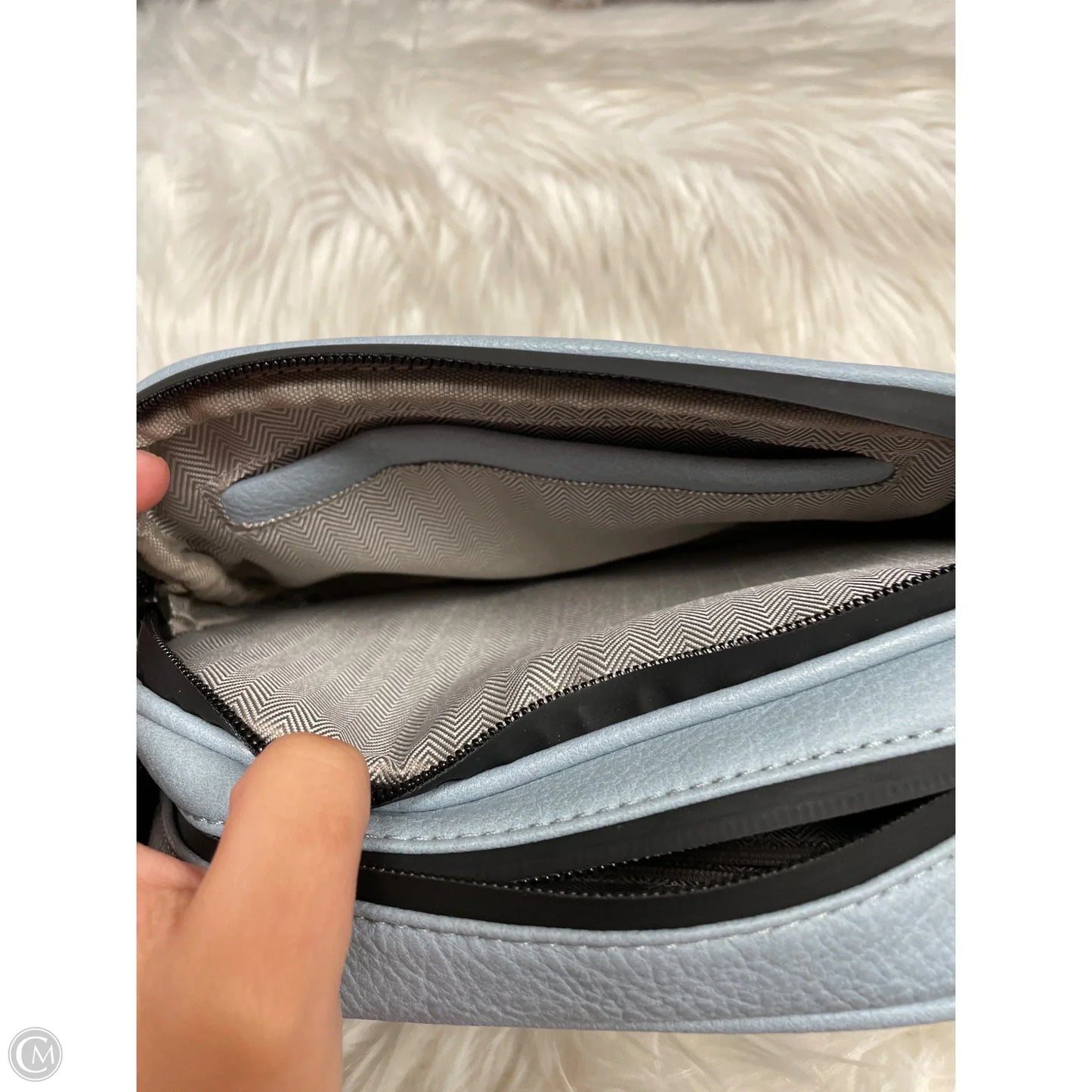 Crossbody By Cmf, Size: Medium