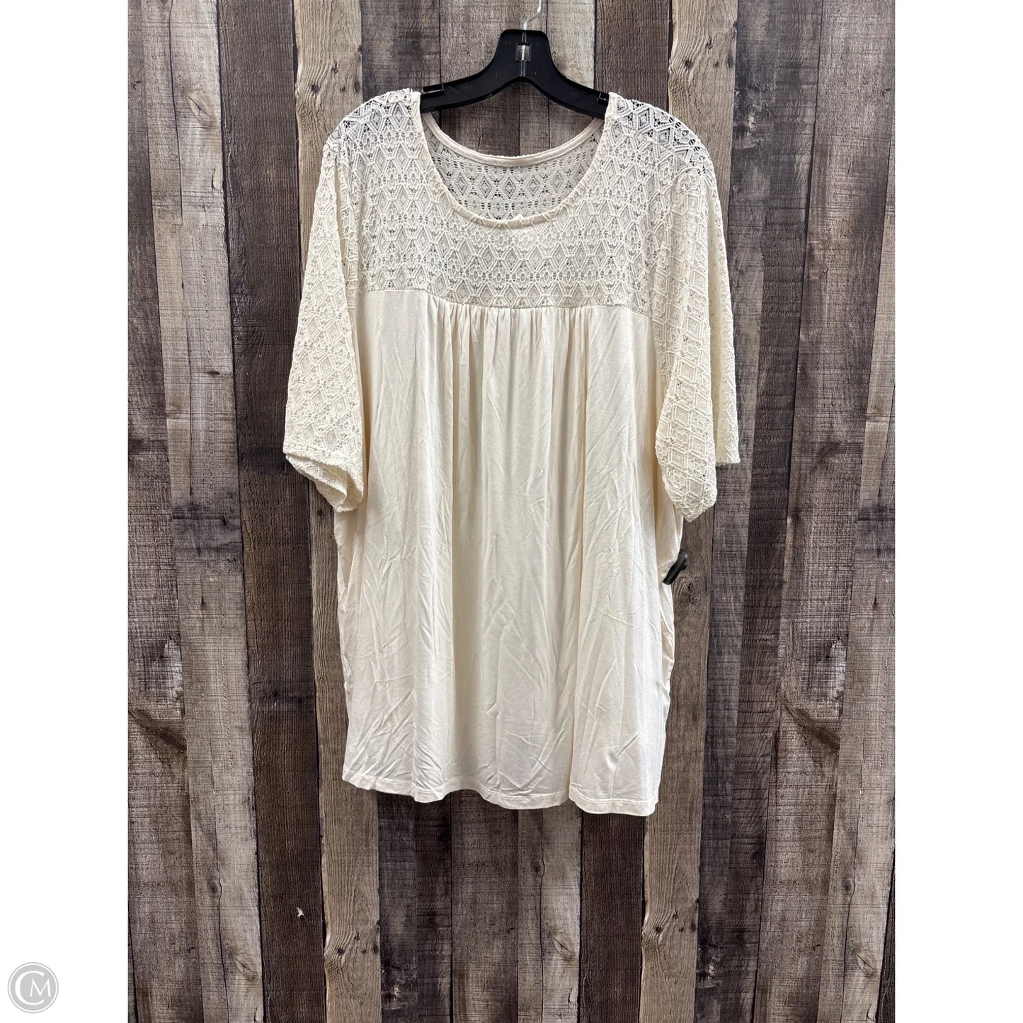 Top Short Sleeve By Torrid In Beige, Size: 3x