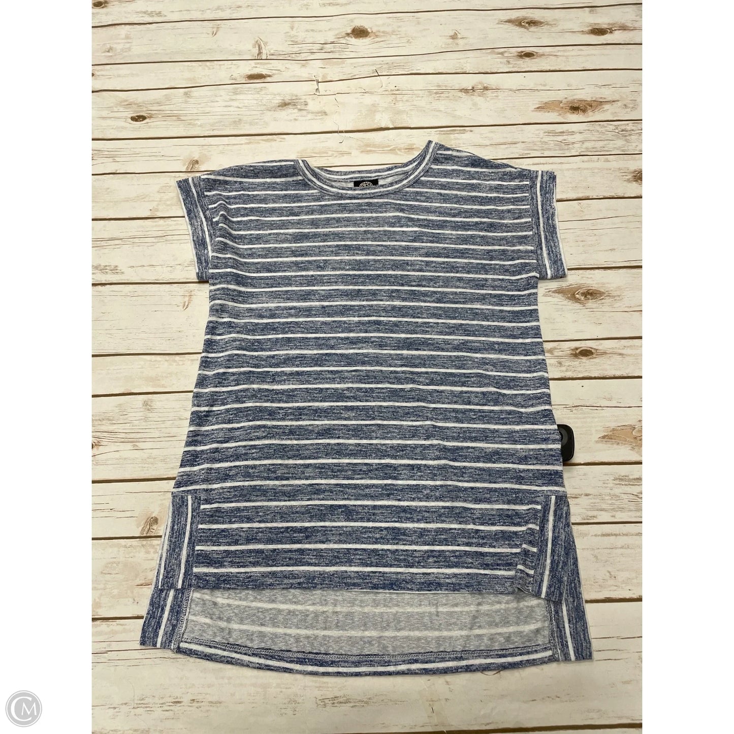 Top Short Sleeve By Bobeau In Blue & White, Size: S