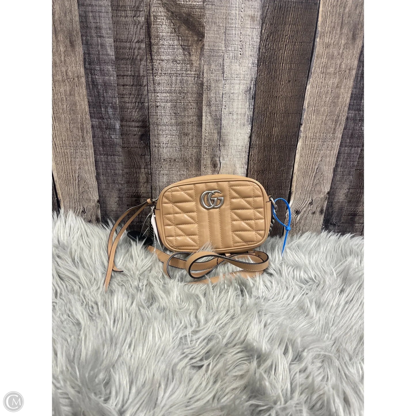 Crossbody Luxury Designer By Gucci, Size: Small