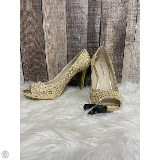 Sandals Heels Stiletto By Audrey Brooke In Gold, Size: 7.5