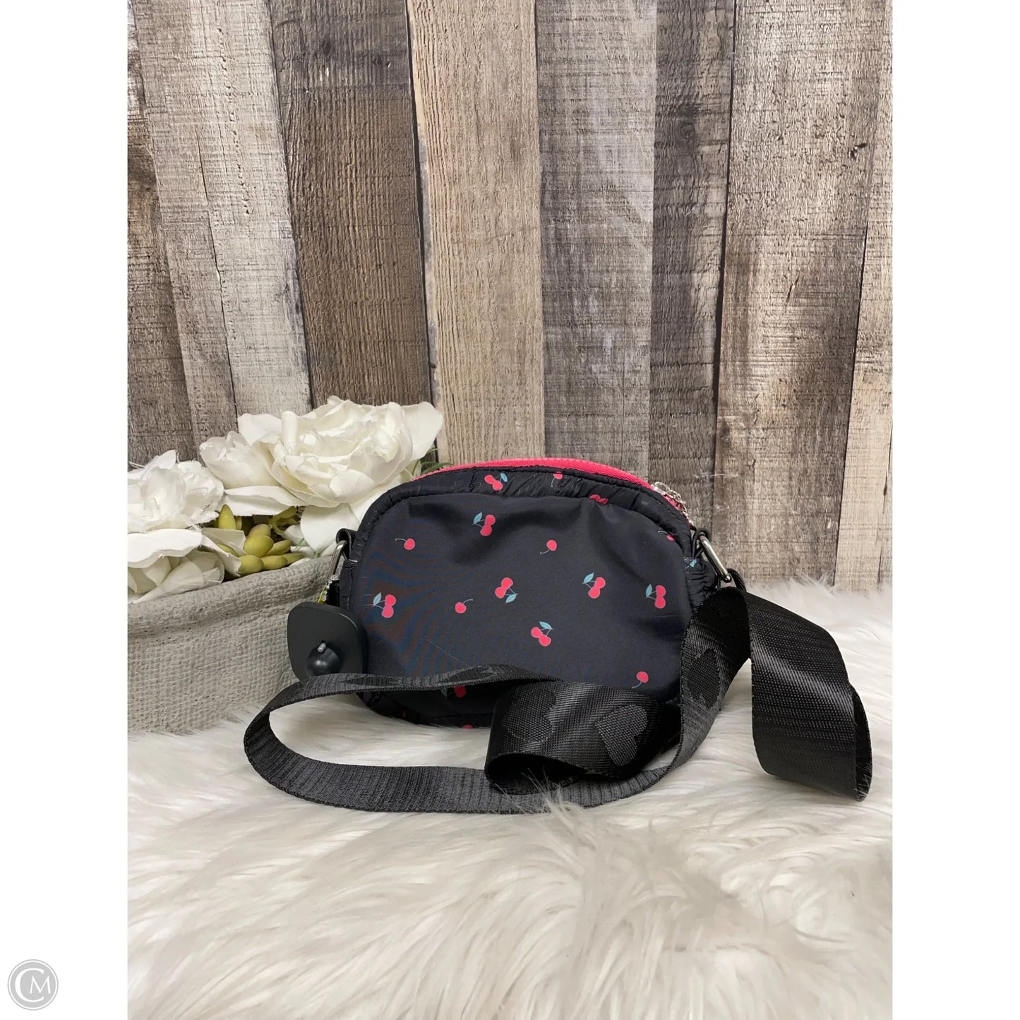 Crossbody By Cme, Size: Small