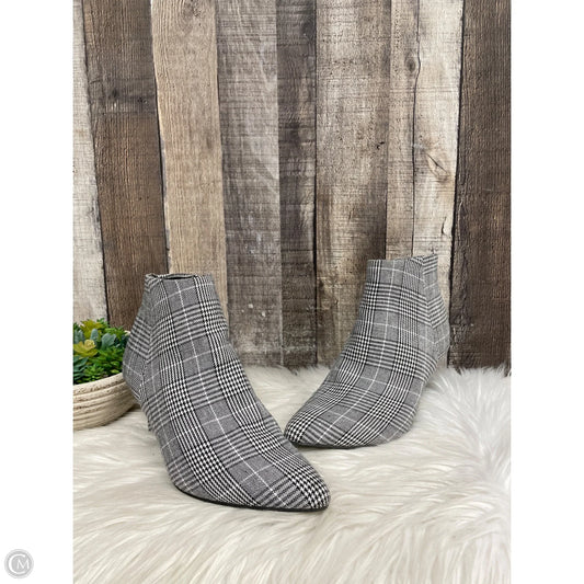 Boots Ankle Heels By Simply Vera In Plaid Pattern, Size: 7