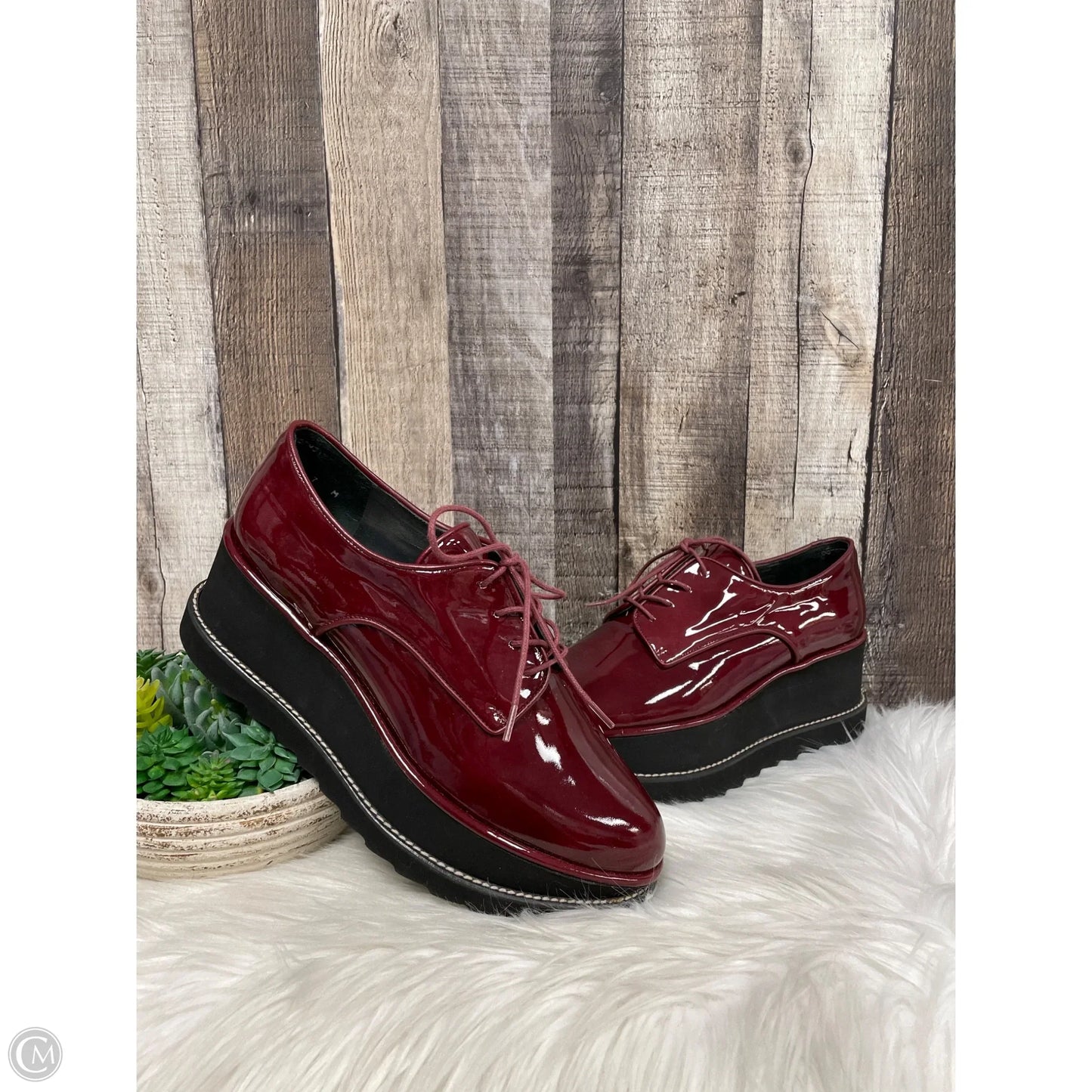 Shoes Designer By Stuart Weitzman In Maroon, Size: 7.5