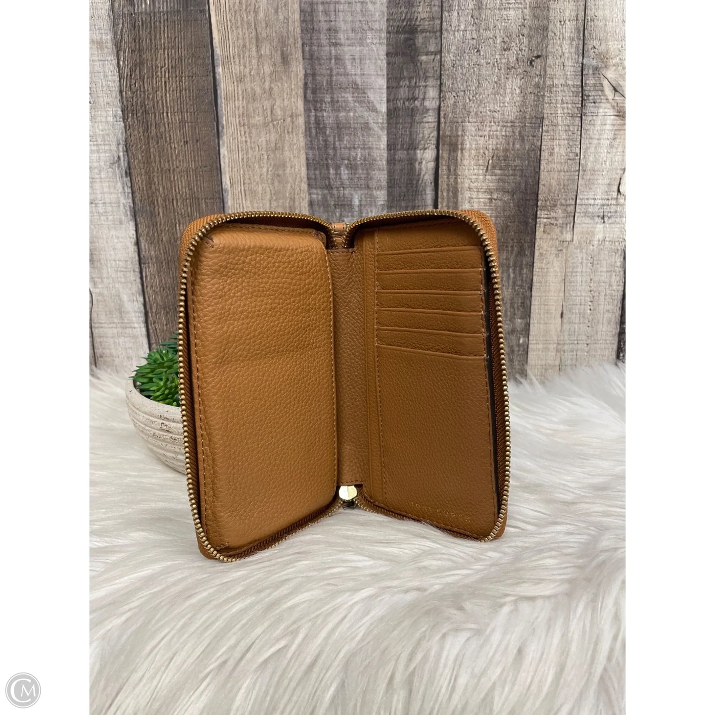 Wallet Designer By Tory Burch, Size: Medium