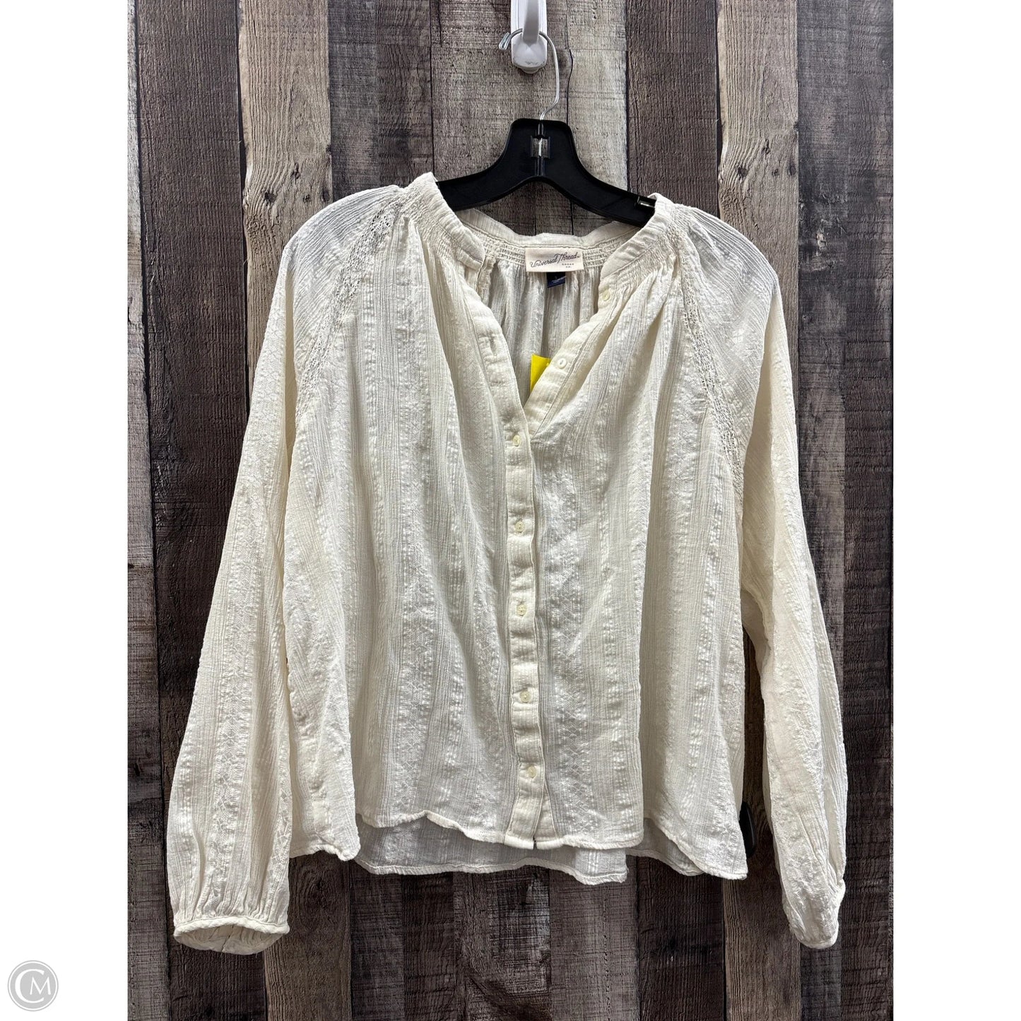 Top Long Sleeve By Universal Thread In Cream, Size: S