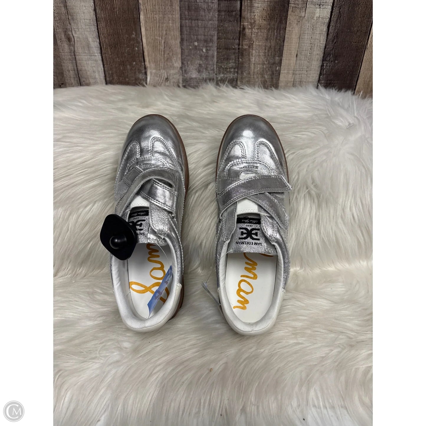 Shoes Sneakers By Sam Edelman In Silver, Size: 8