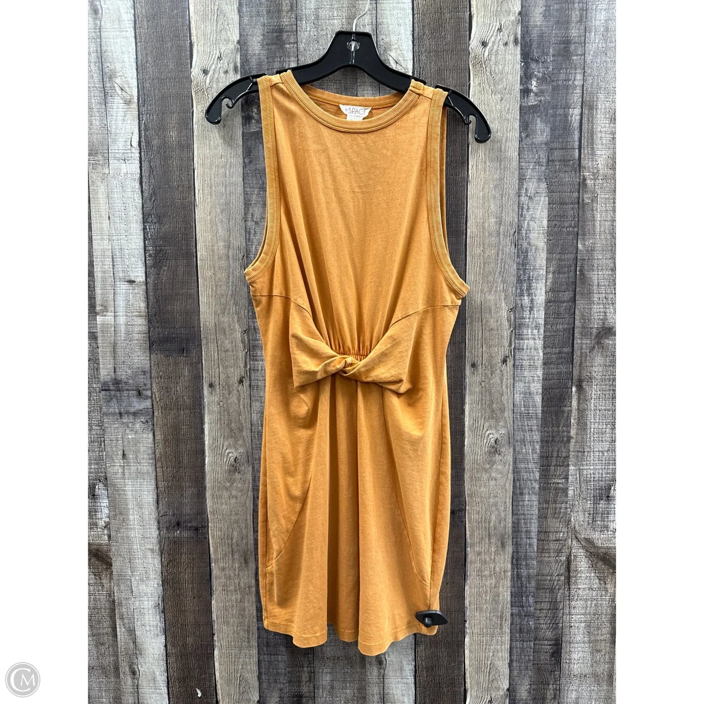 Dress Casual Short By Cme In Gold, Size: S
