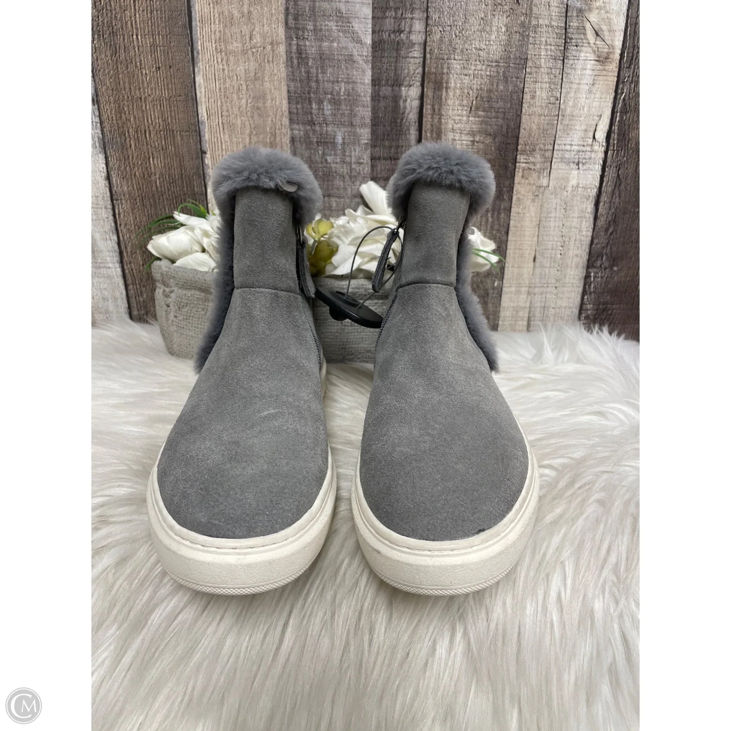 Boots Ankle Flats By Marc Fisher In Grey, Size: 8.5