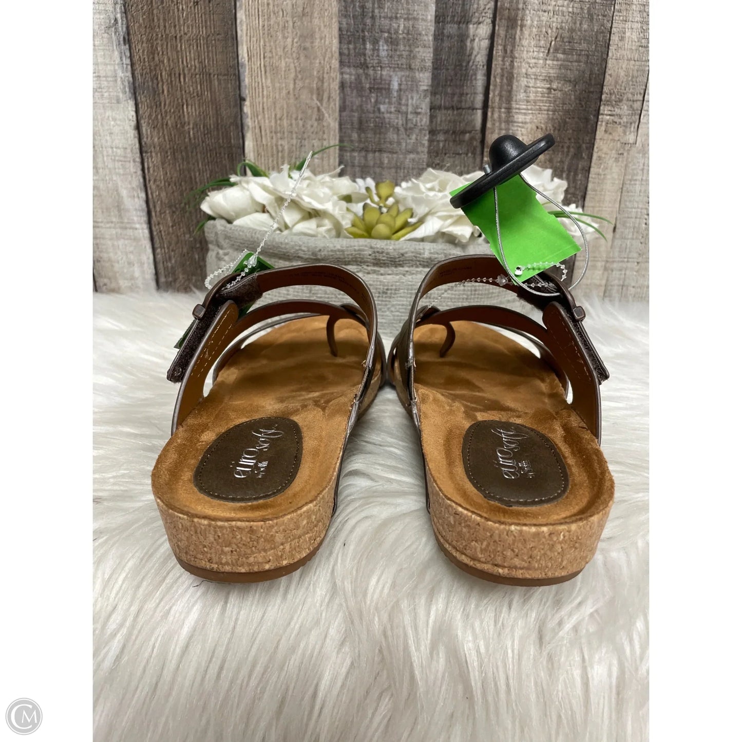 Sandals Heels Wedge By Sofft In Brown, Size: 7.5