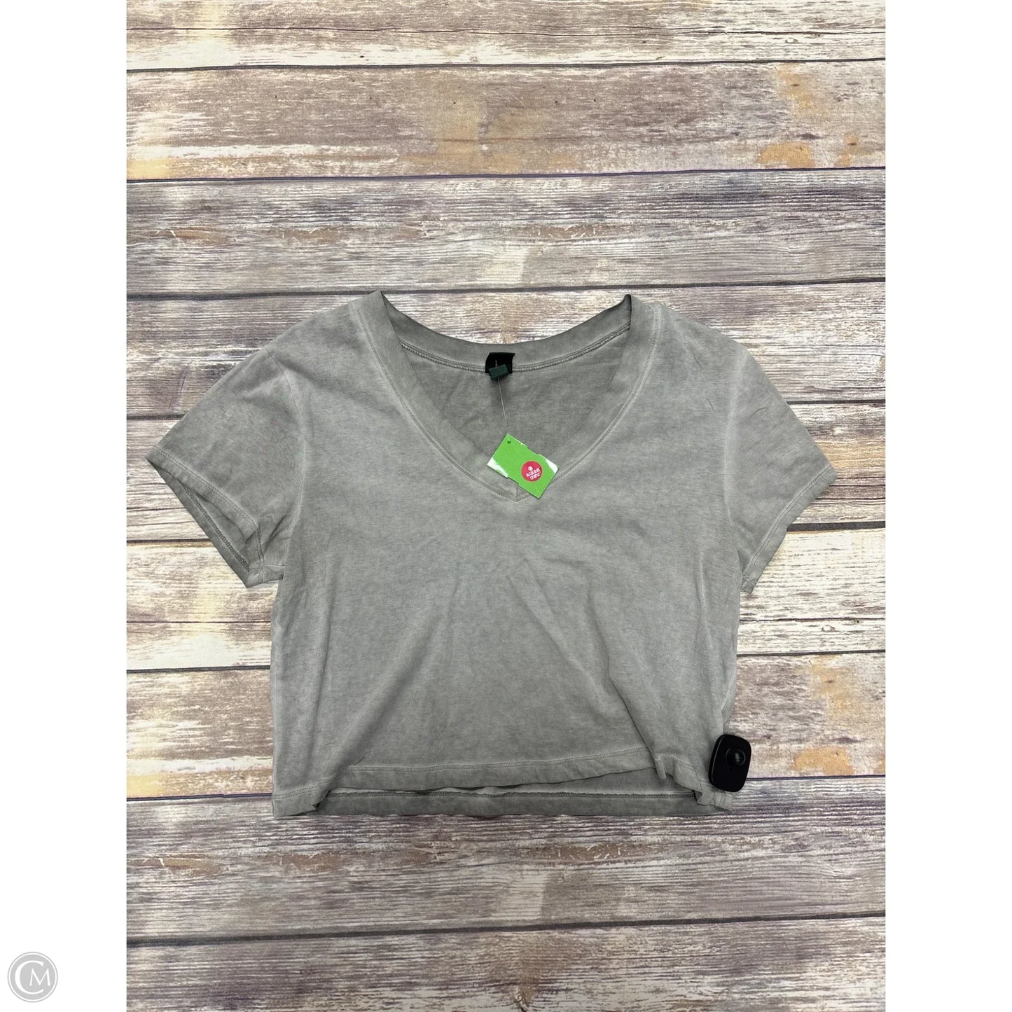Top Short Sleeve Basic By Wild Fable In Green, Size: Xs