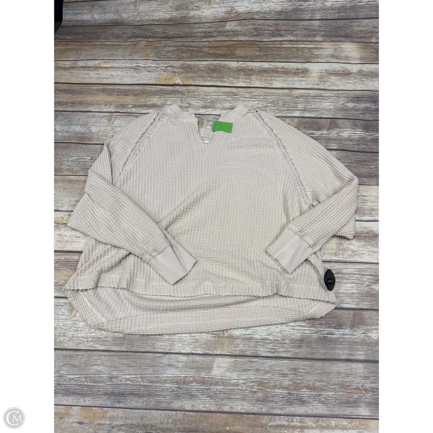 Top Long Sleeve By American Eagle In Beige, Size: S