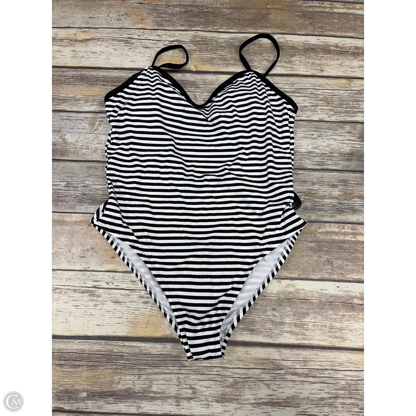 Swimsuit By Shade & Shore In Striped Pattern, Size: L