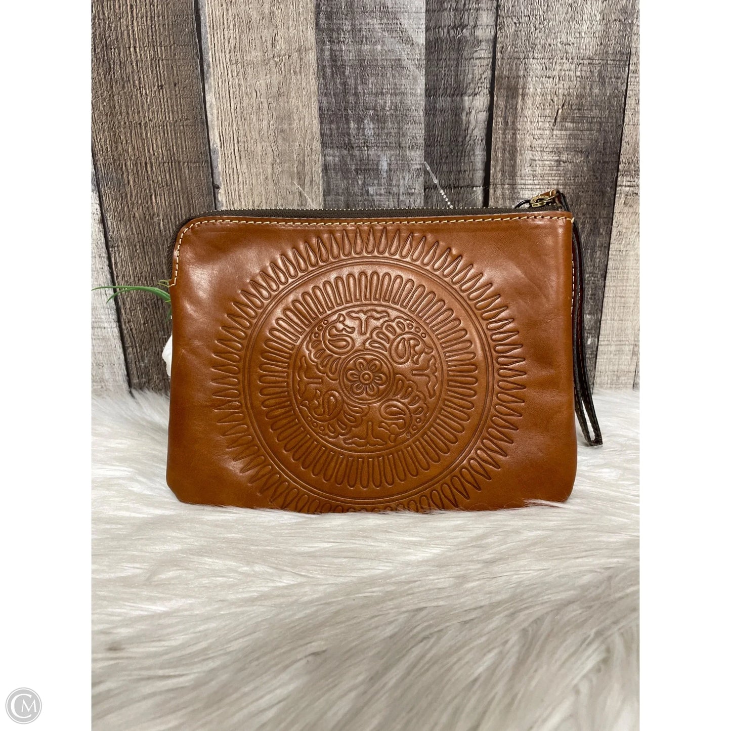 Clutch Designer By Patricia Nash, Size: Large