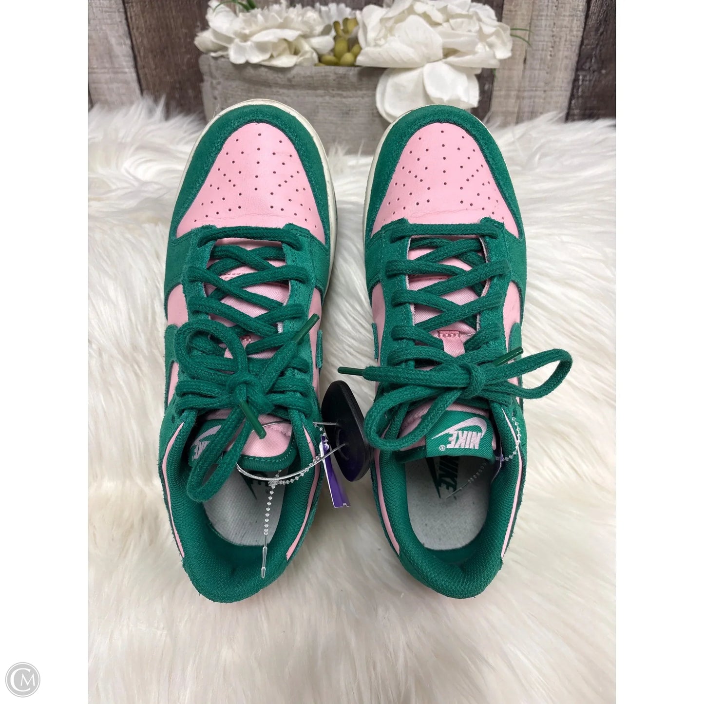 Shoes Athletic By Nike In Green, Size: 7