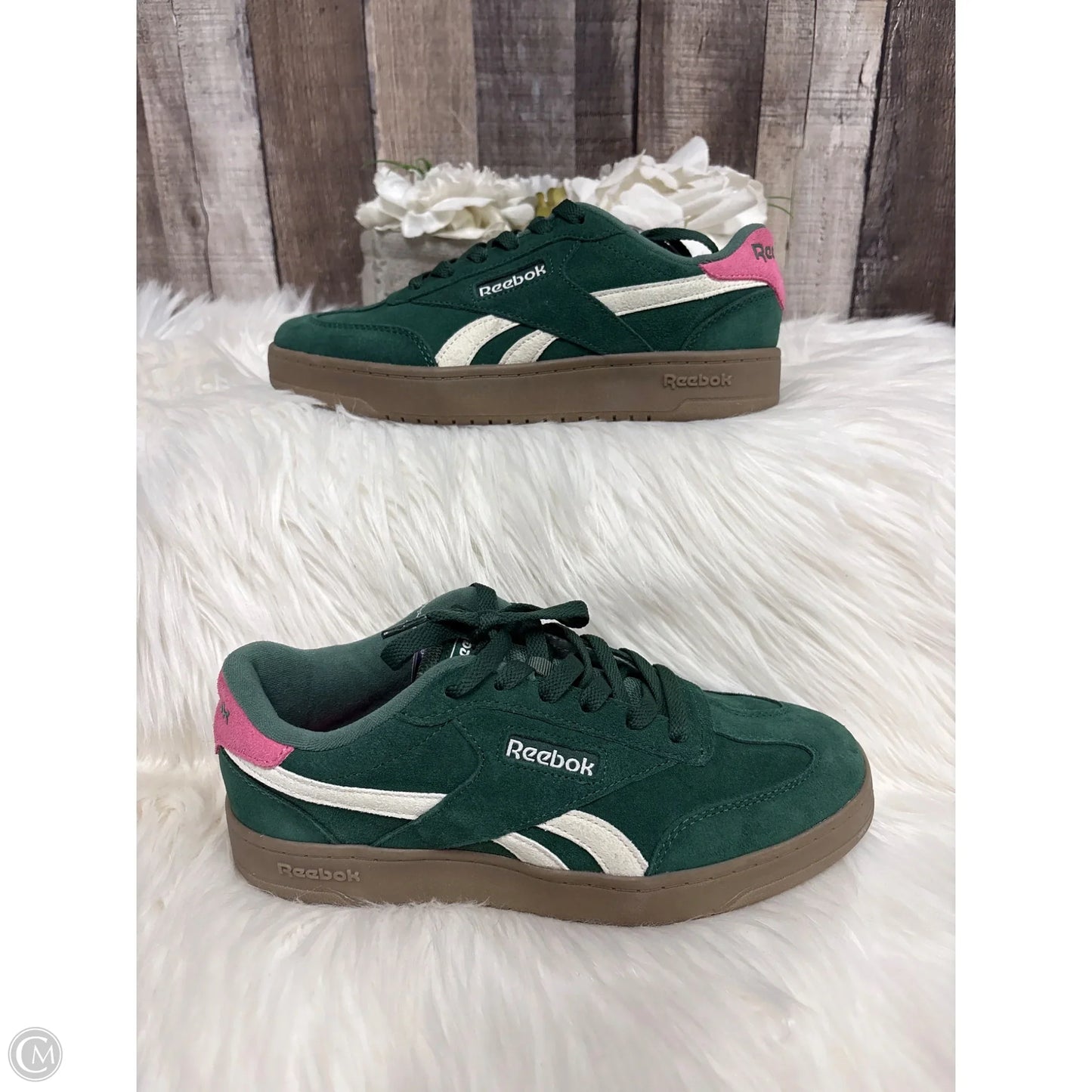 Shoes Athletic By Reebok In Green, Size: 8