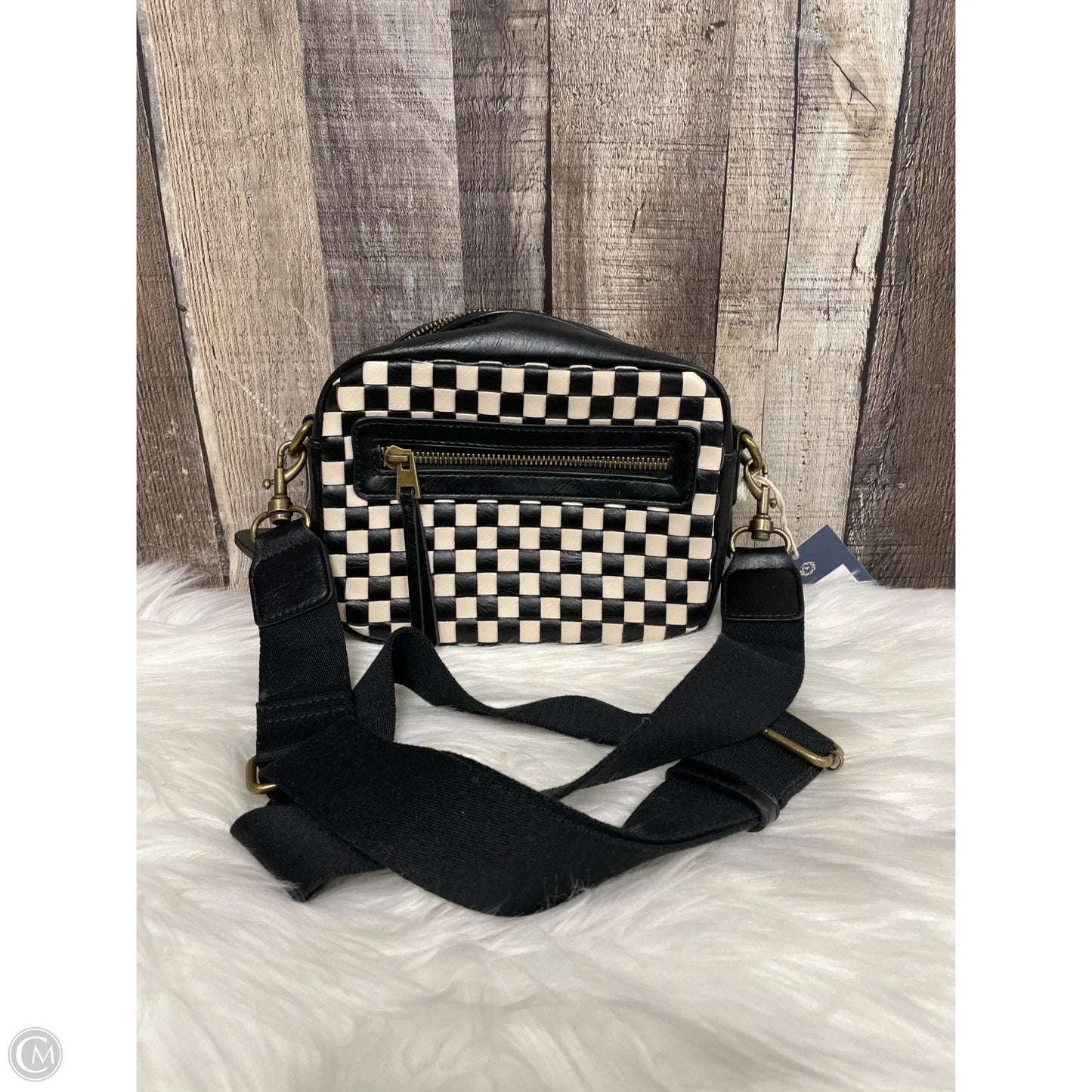 Crossbody By Universal Thread, Size: Small