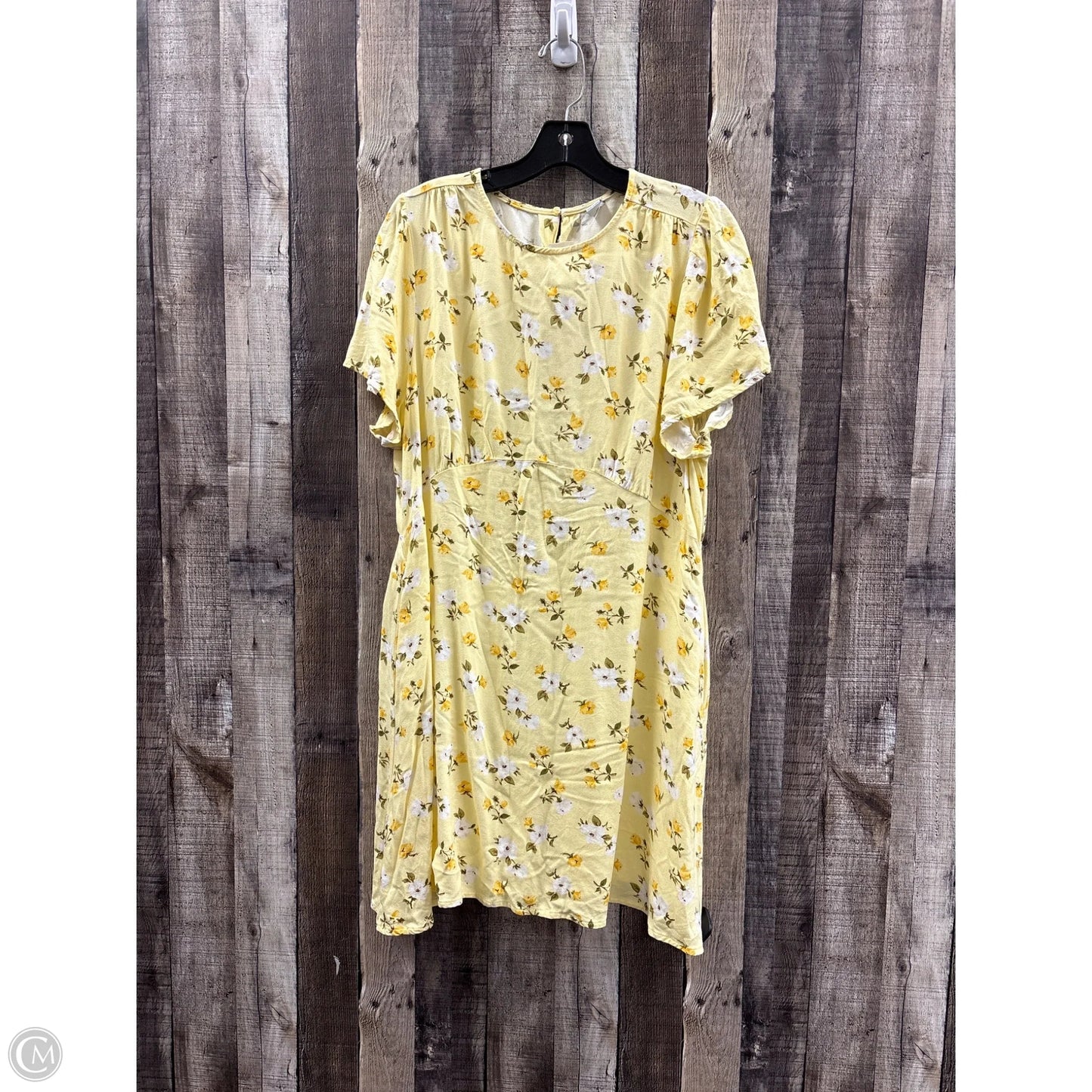 Dress Casual Short By Old Navy In Yellow, Size: Xlp