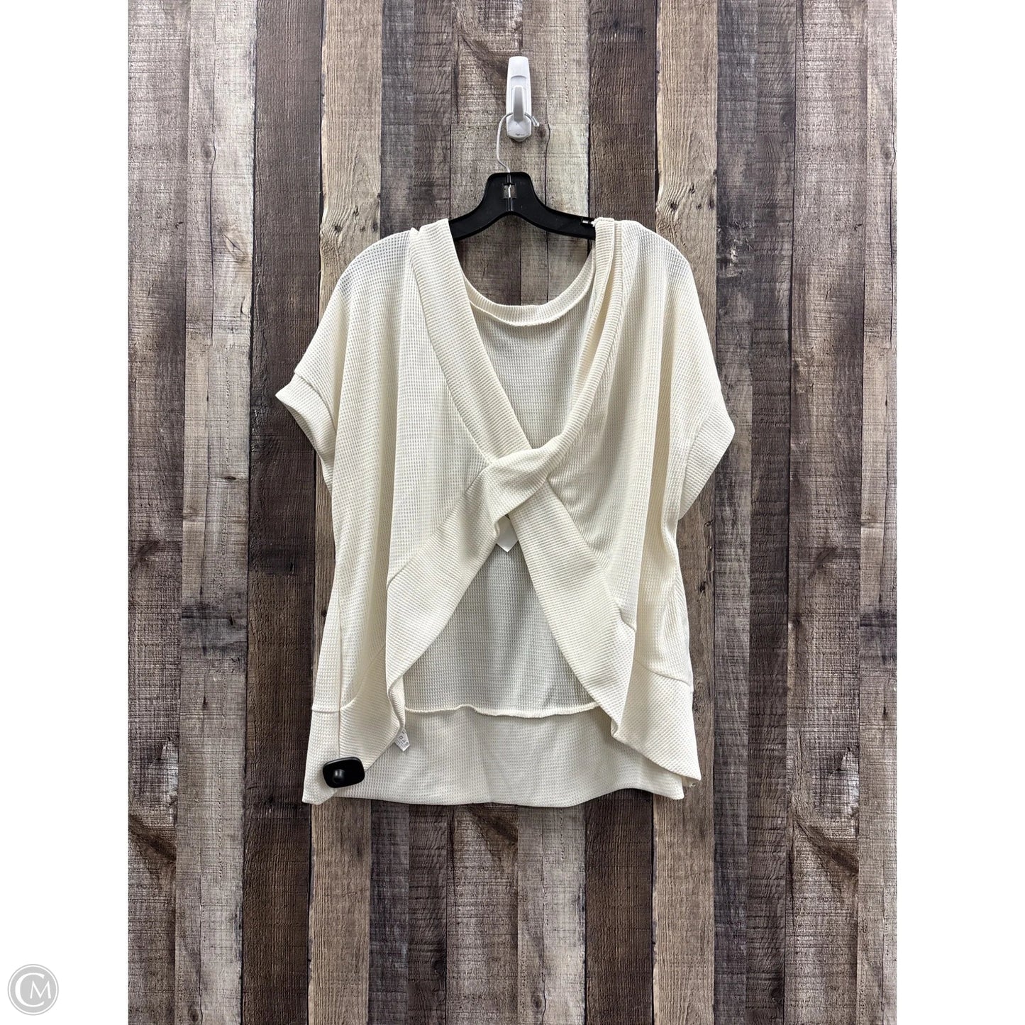 Top Short Sleeve By Shein In Cream, Size: 3x