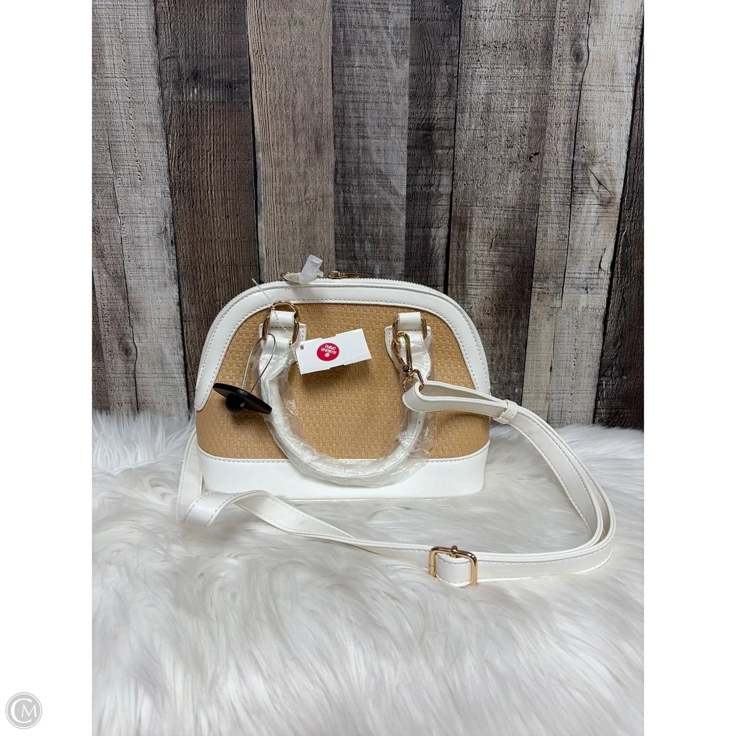 Crossbody By Cmf, Size: Small