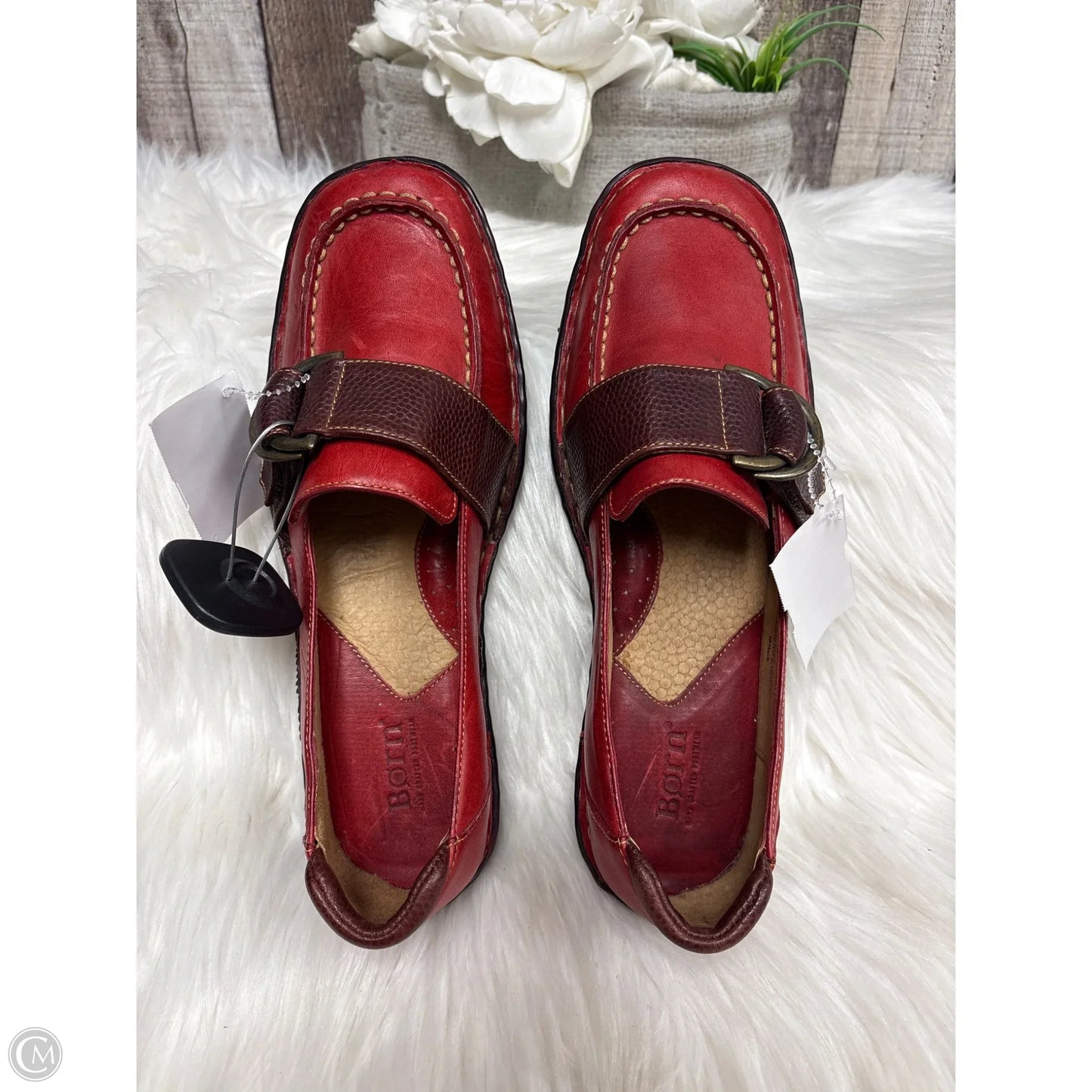 Shoes Flats By Born In Red, Size: 9