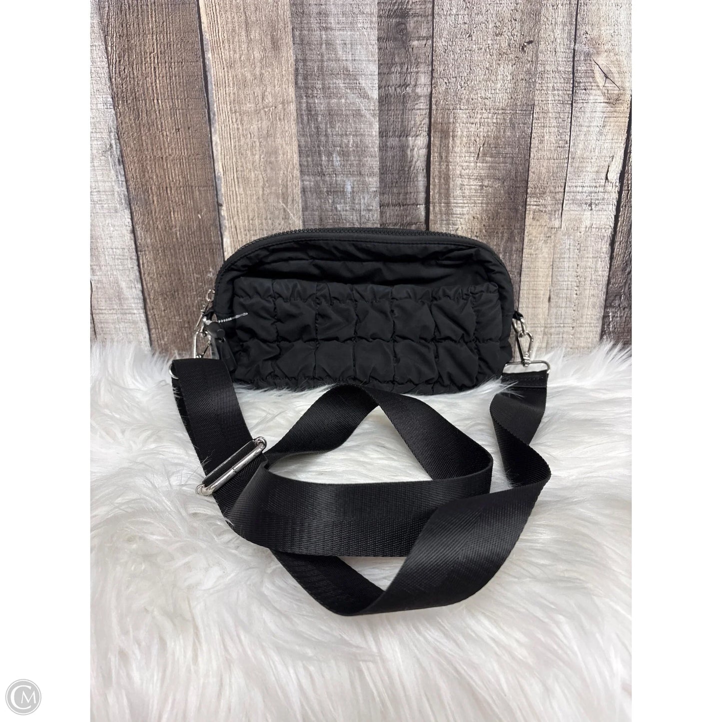 Crossbody By Cmf, Size: Medium