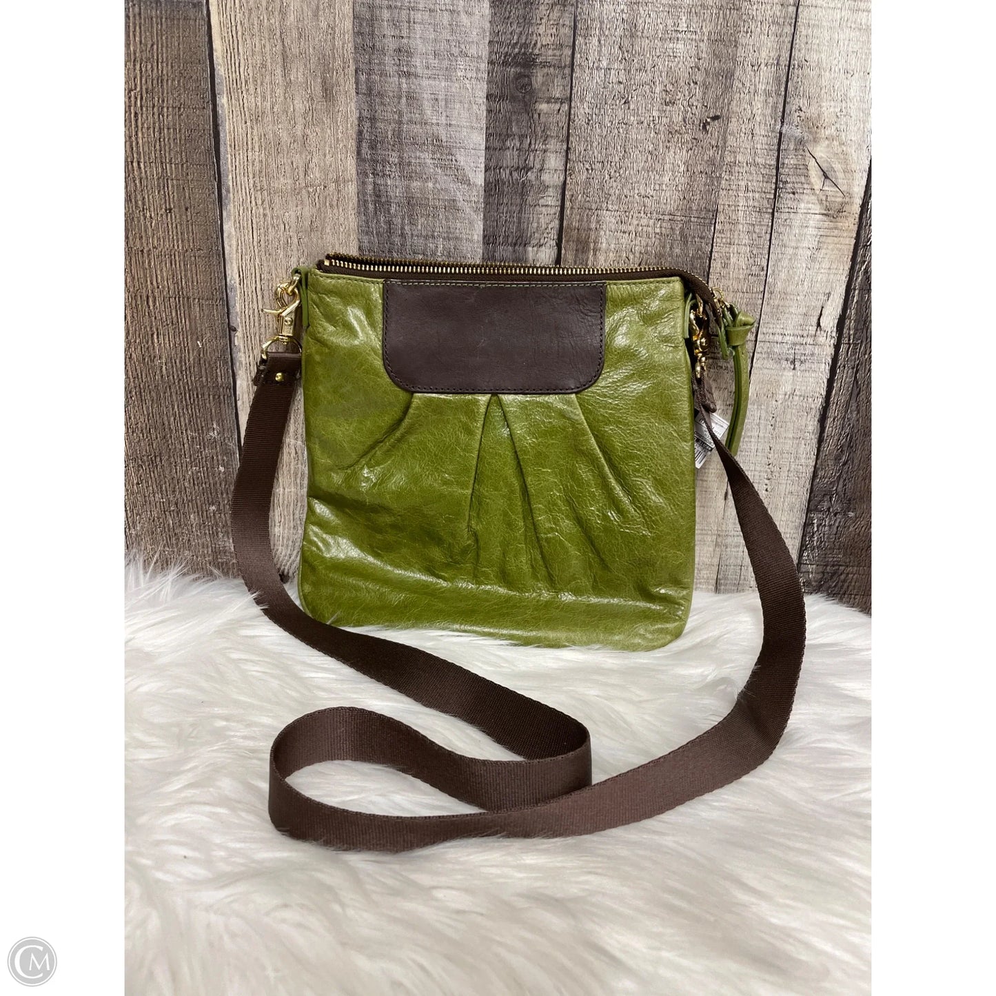 Crossbody Leather By Kate Landry, Size: Medium