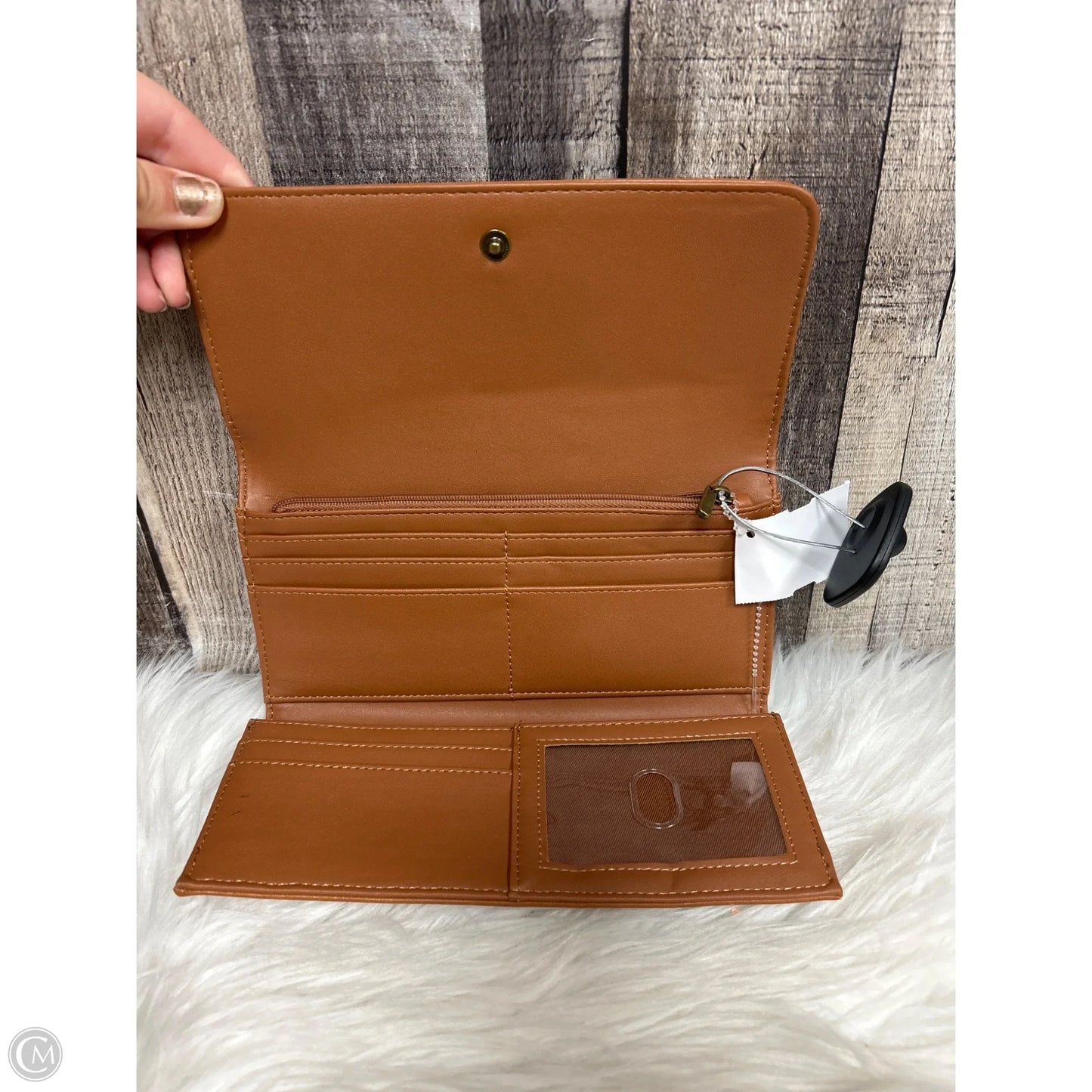 Wallet By Universal Thread, Size: Medium