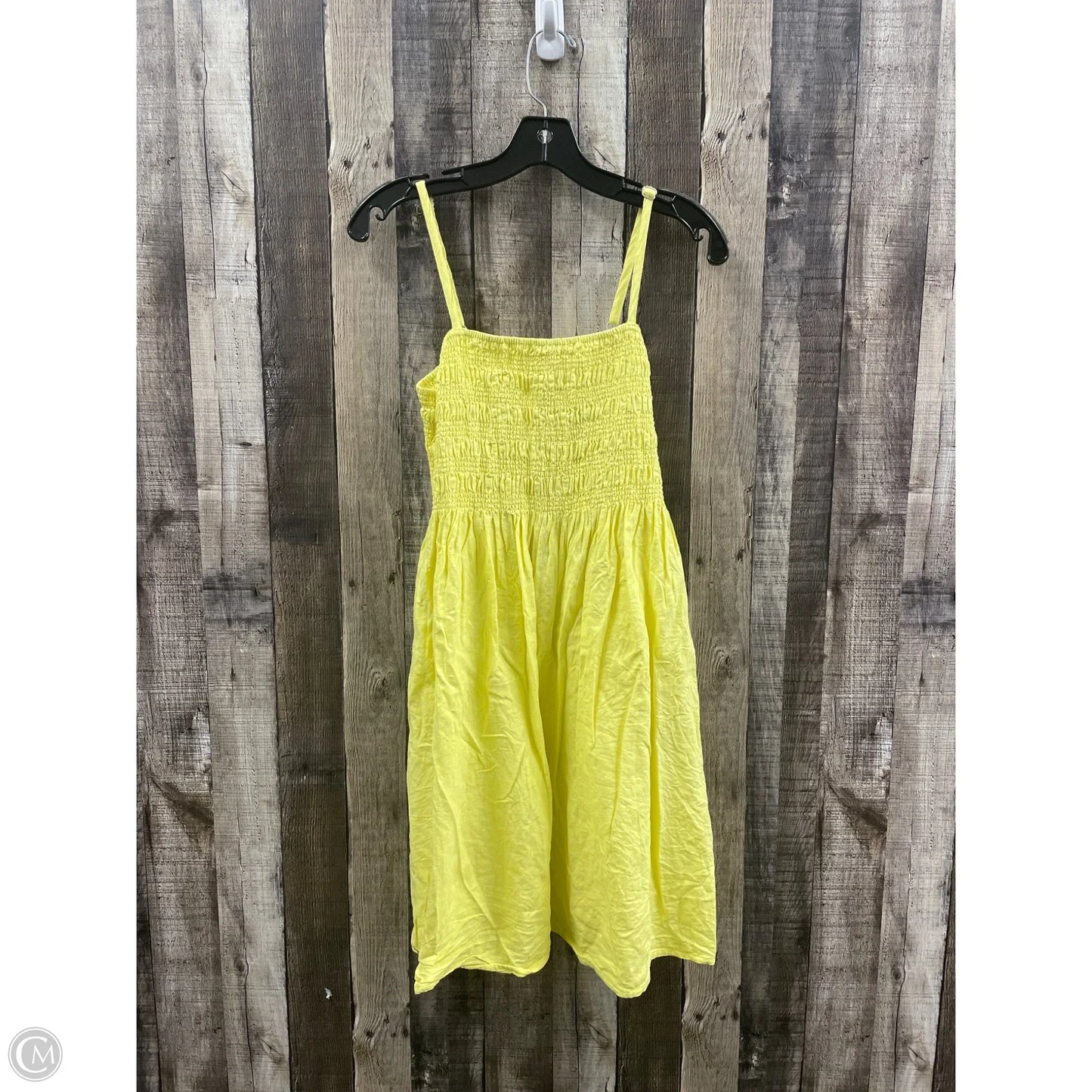 Dress Casual Short By Universal Thread In Yellow, Size: M