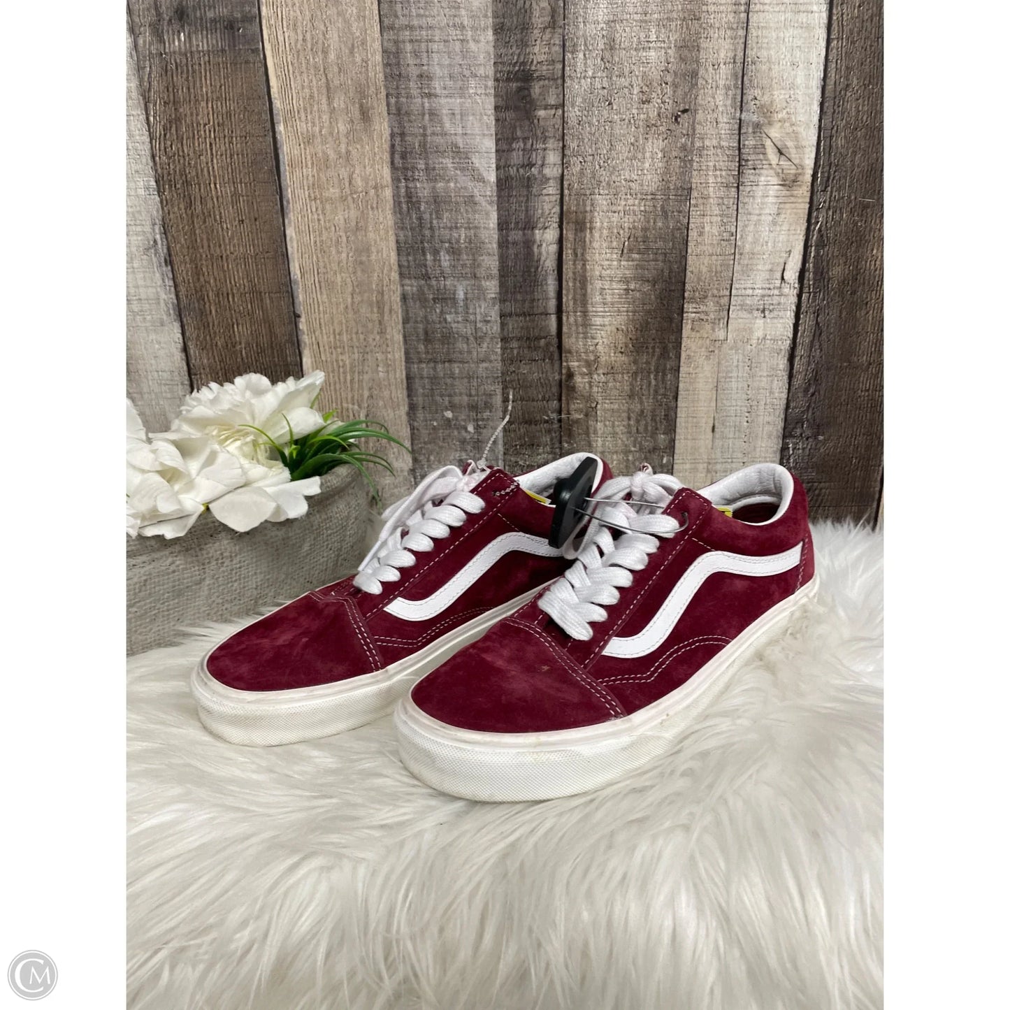 Shoes Sneakers By Vans In Red, Size: 9