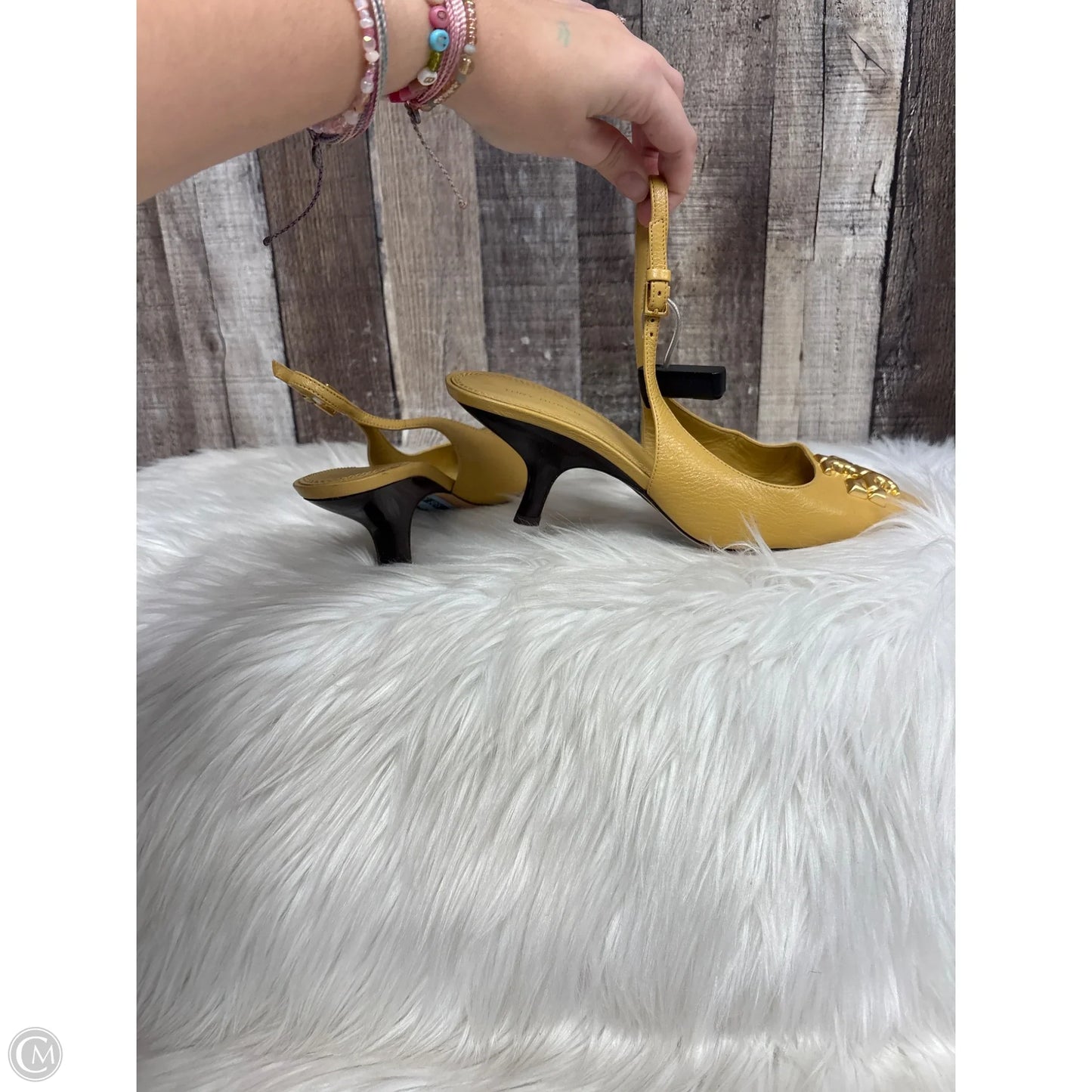 Shoes Designer By Tory Burch In Yellow, Size: 8.5