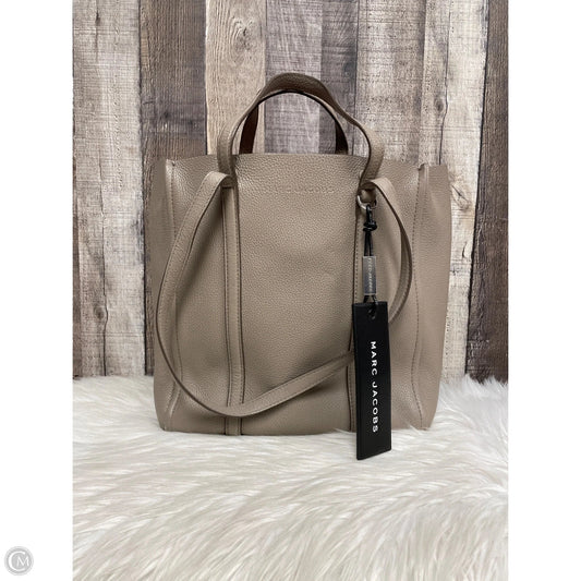Handbag Luxury Designer By Marc Jacobs, Size: Medium