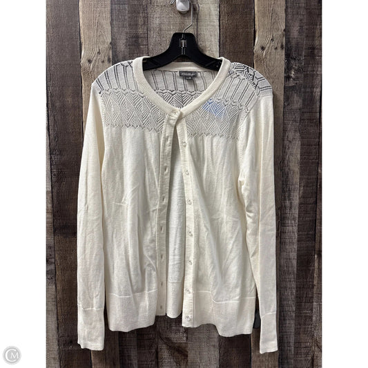 Top Long Sleeve By Eddie Bauer In White, Size: M