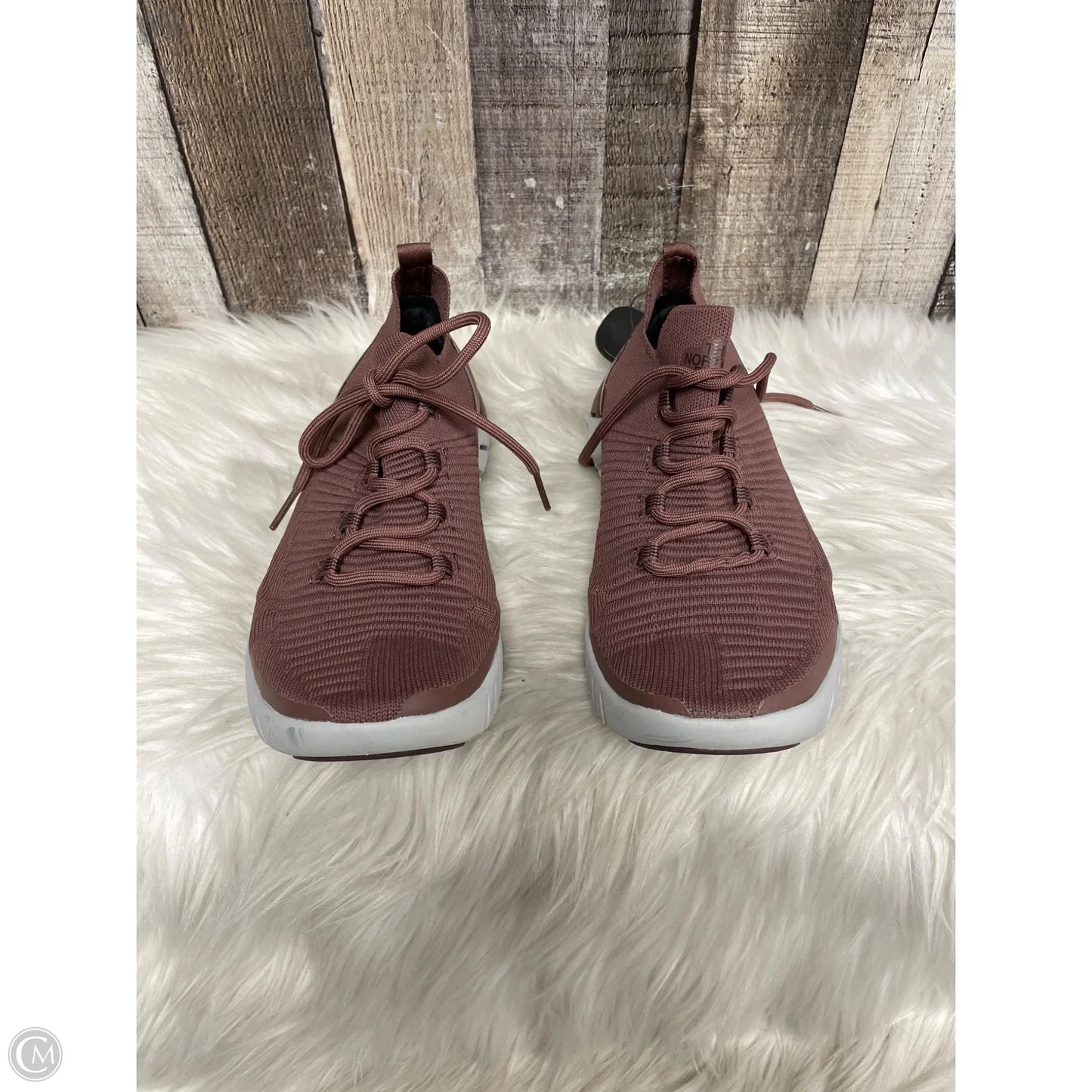 Shoes Athletic By The North Face In Maroon, Size: 7