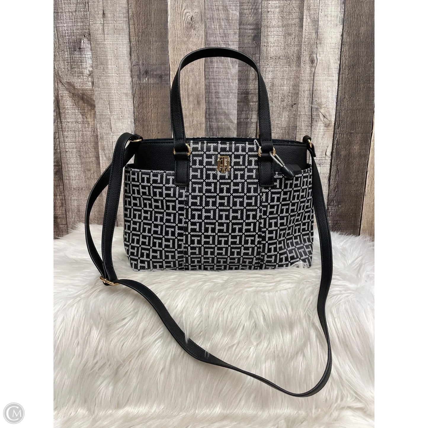 Handbag By Tommy Hilfiger, Size: Medium