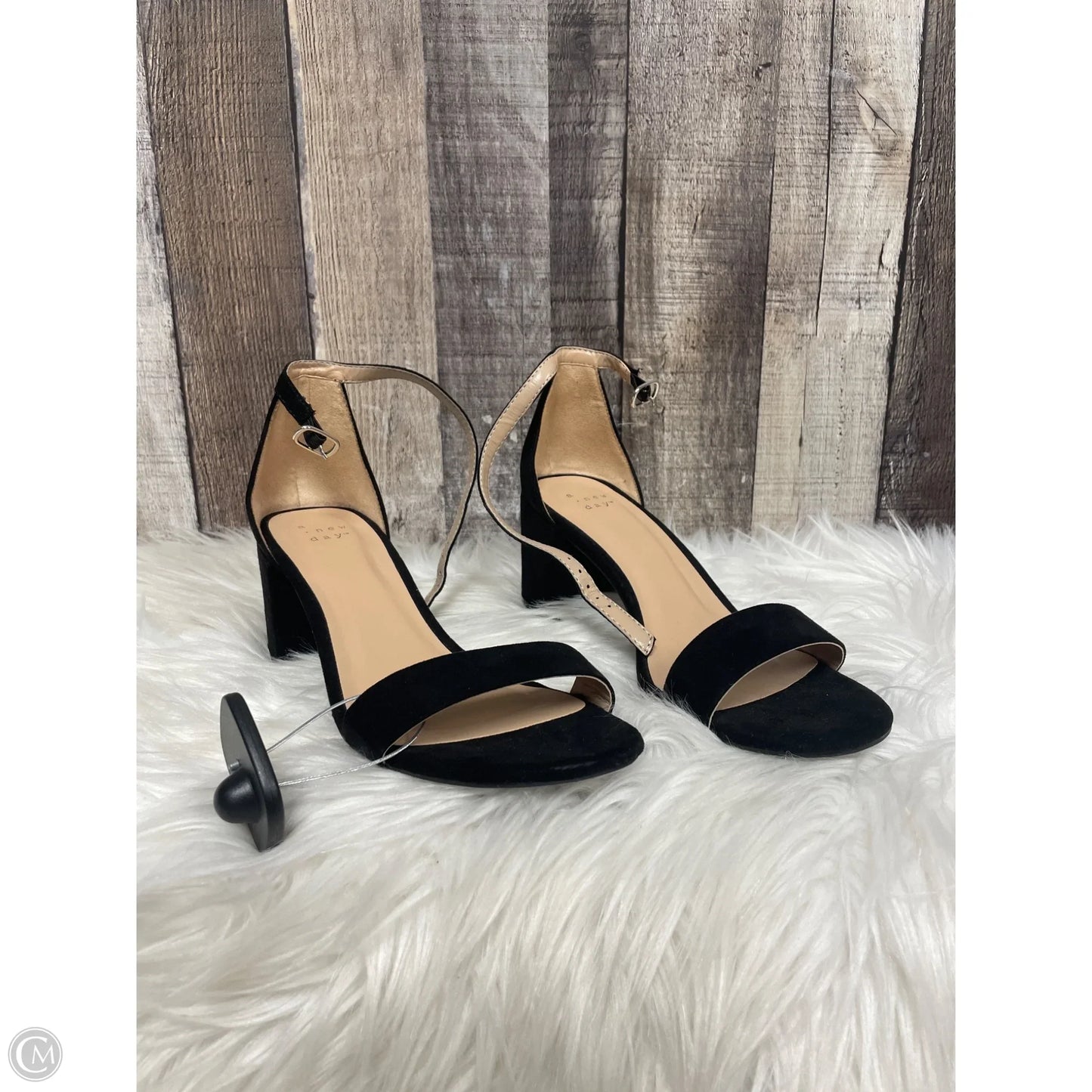 Shoes Heels Block By A New Day In Black, Size: 7