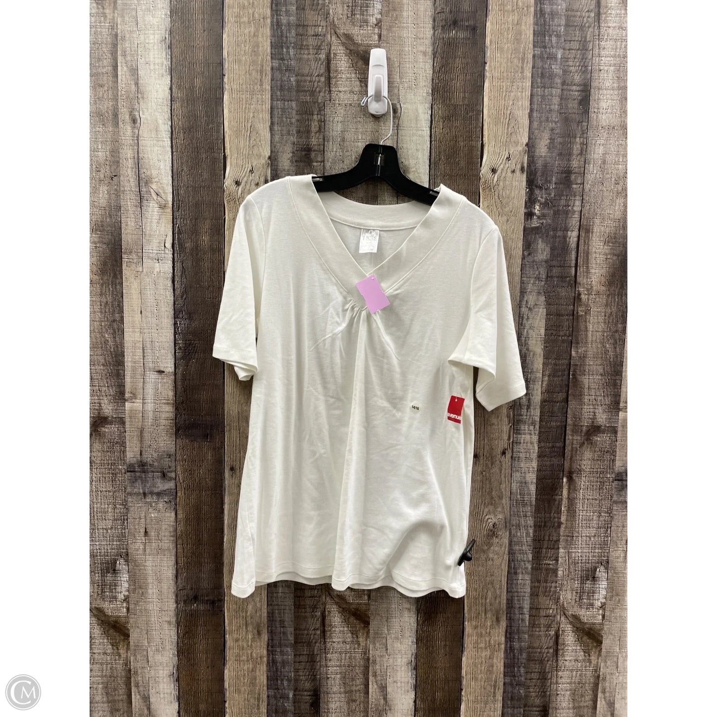 Top Short Sleeve By Cme In White, Size: L
