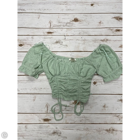 Top Short Sleeve By Urban Romantics In Green, Size: S