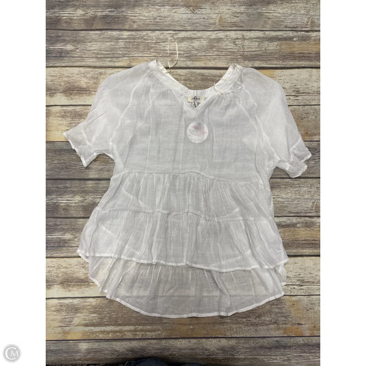 Top Short Sleeve By Umgee In White, Size: S