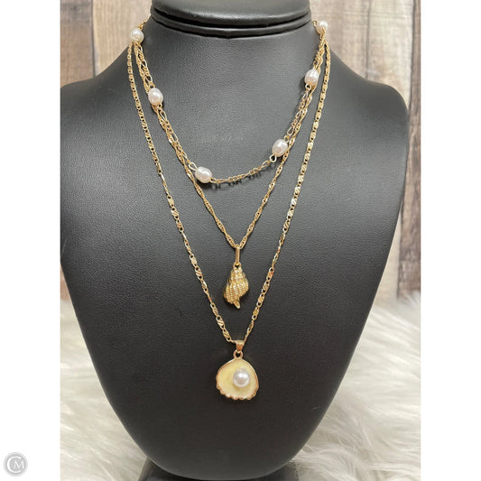 Necklace Layered By Cme