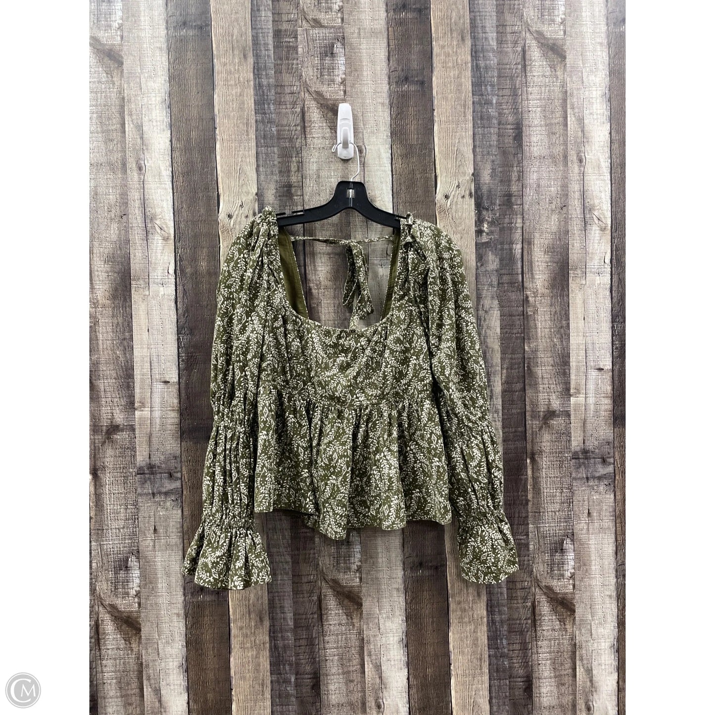 Top Long Sleeve By Pilcro In Green, Size: M