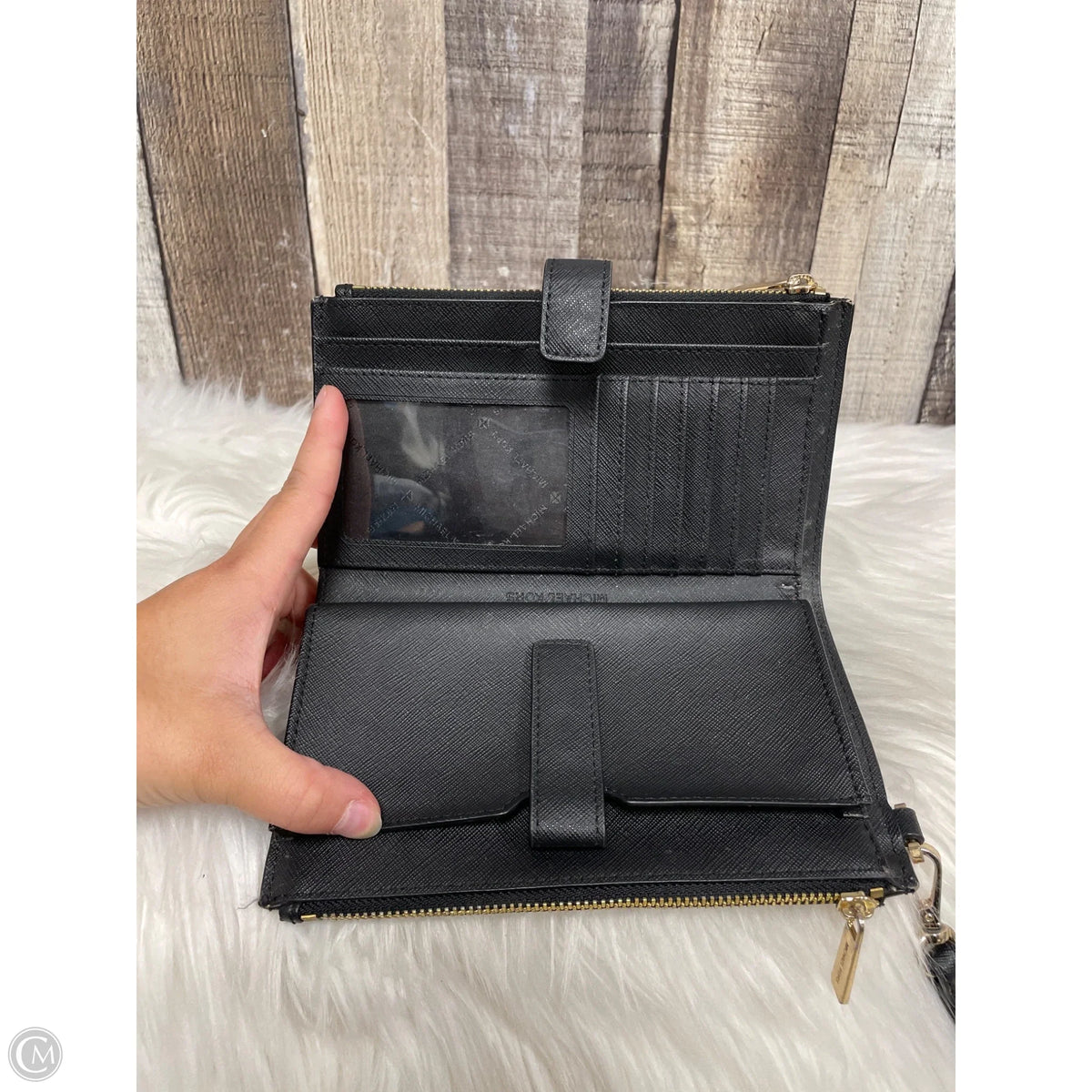 Wristlet Designer By Michael Kors, Size: Medium