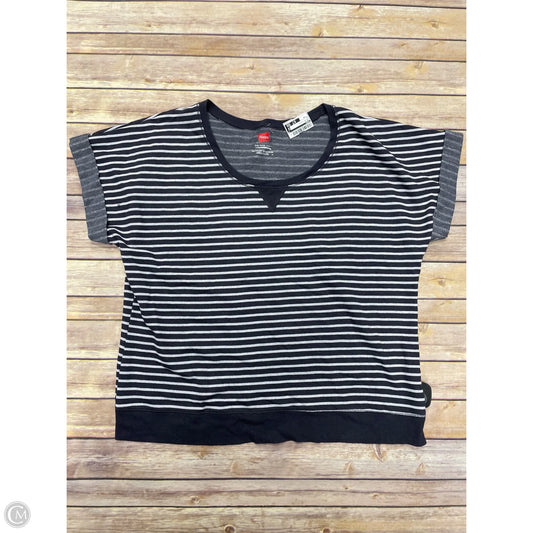 Top Short Sleeve By Hanes In Striped Pattern, Size: 2x
