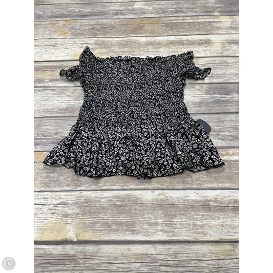 Top Short Sleeve By Japna In Black, Size: M