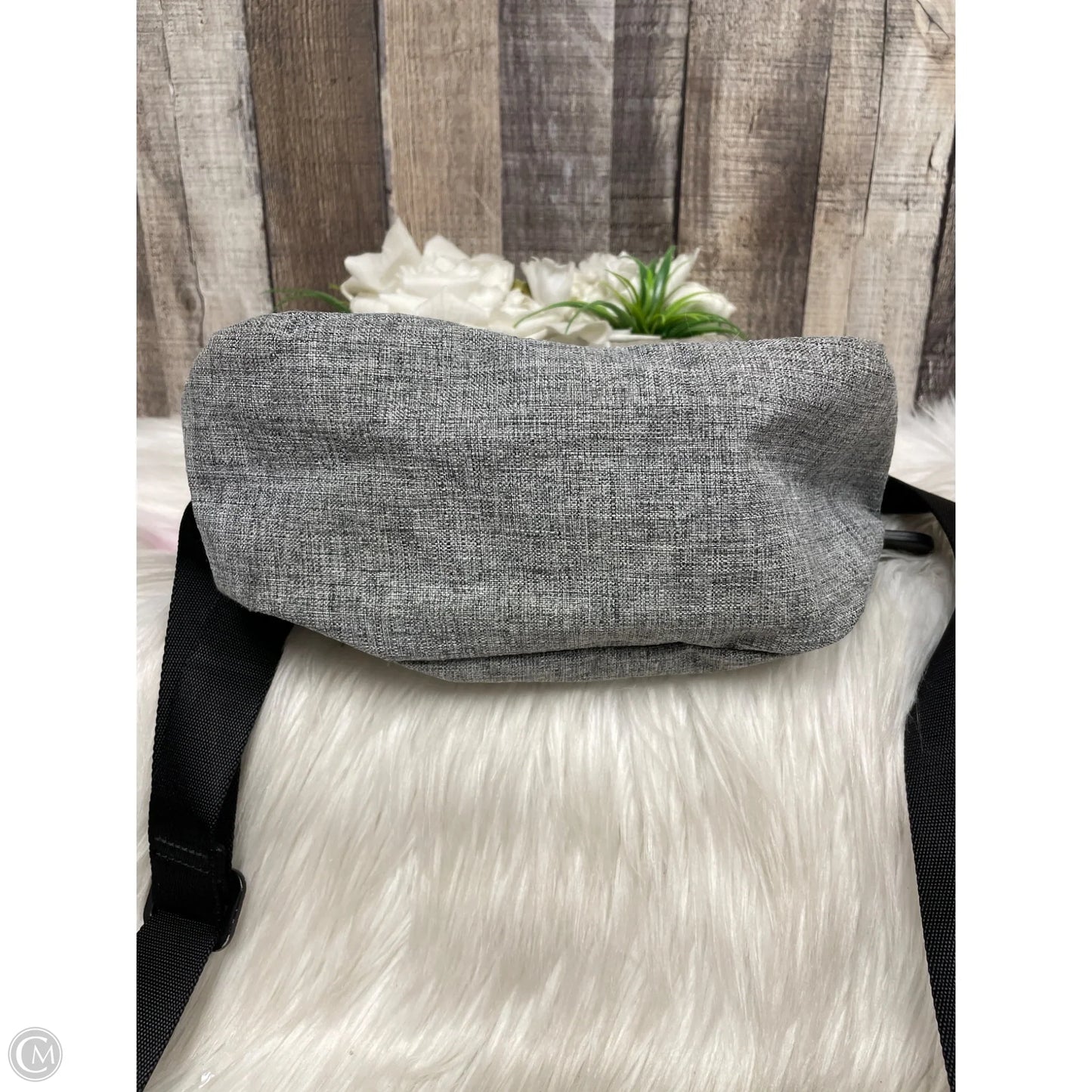 Handbag By Lululemon, Size: Medium