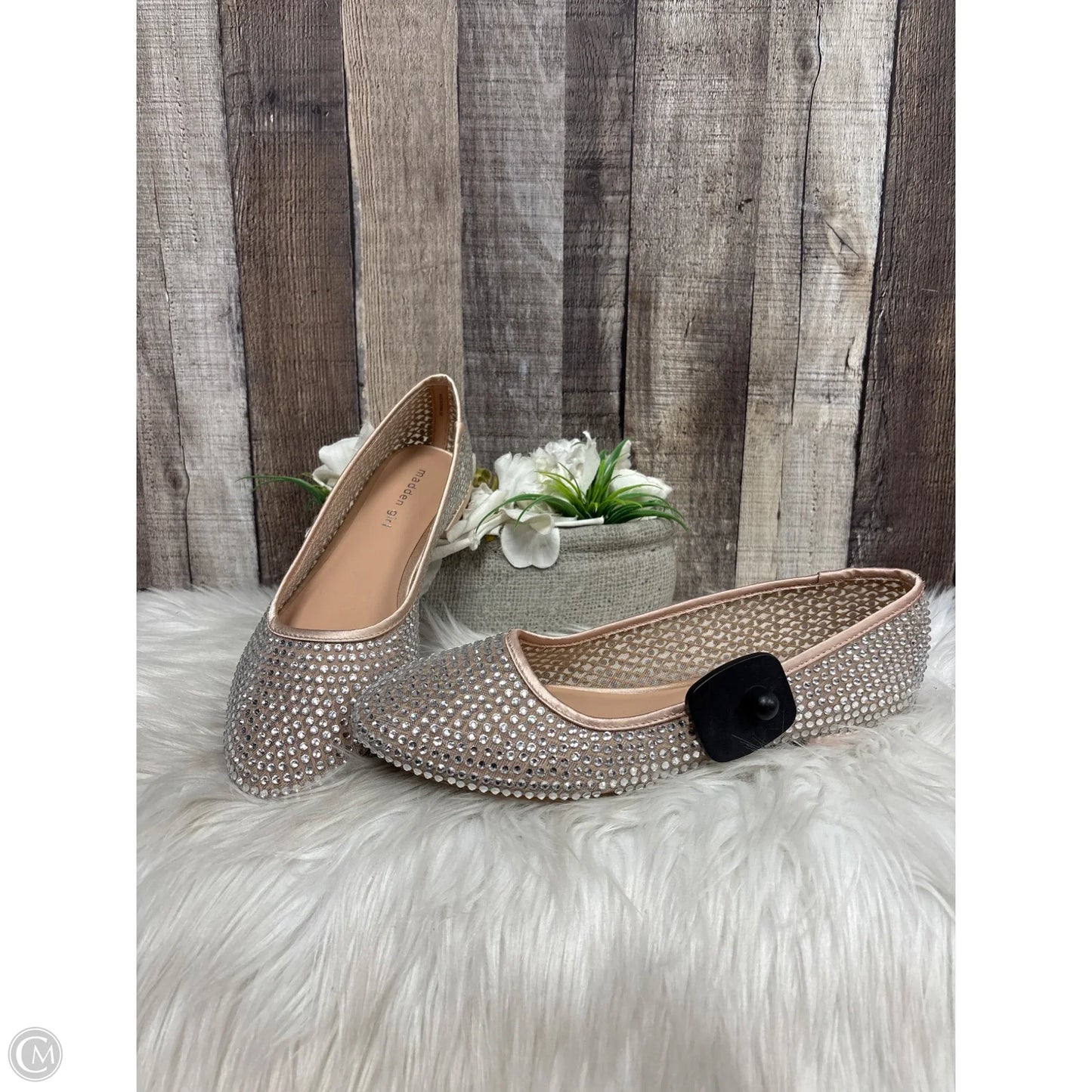 Shoes Flats By Madden Girl In Grey, Size: 10