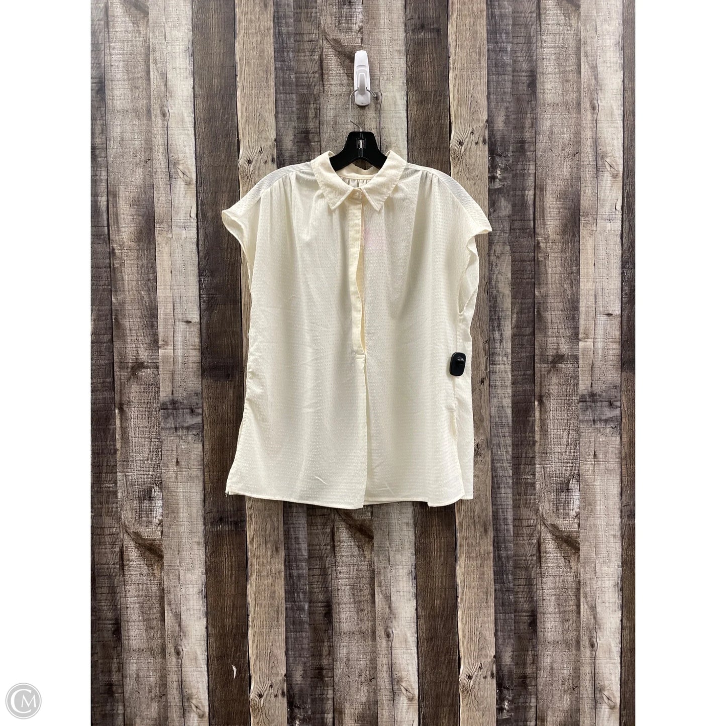 Top Short Sleeve By Max Studio In Cream, Size: M