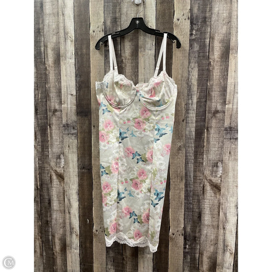 Dress Casual Short By Victorias Secret In Floral Print, Size: Xxl