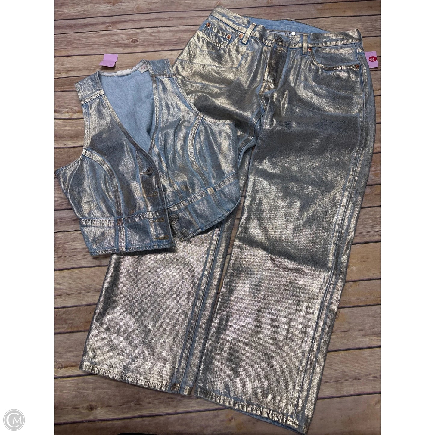 Jeans Wide Leg By Levis In Gold, Size: 8