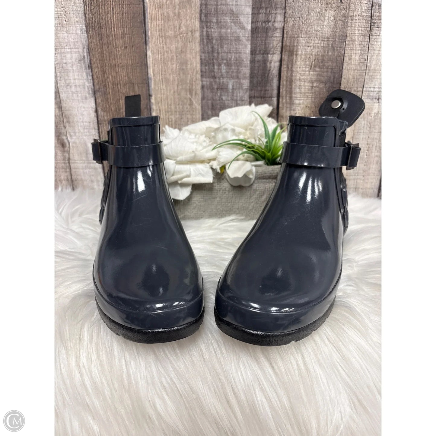 Boots Ankle Flats By Hunter In Grey, Size: 8